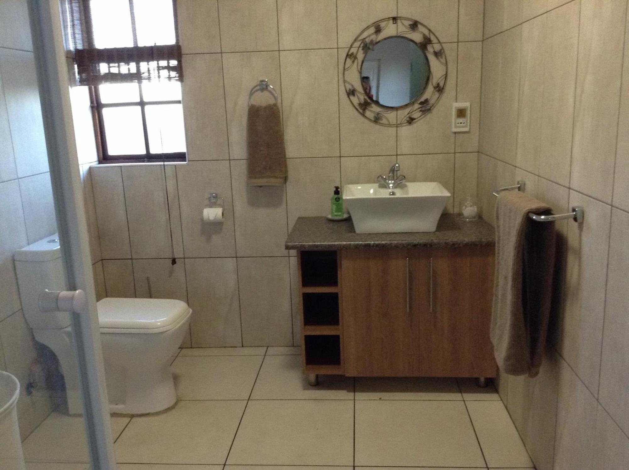 ואנדרביג'לפארק 12 On Vaal Drive Guesthouse חדר תמונה