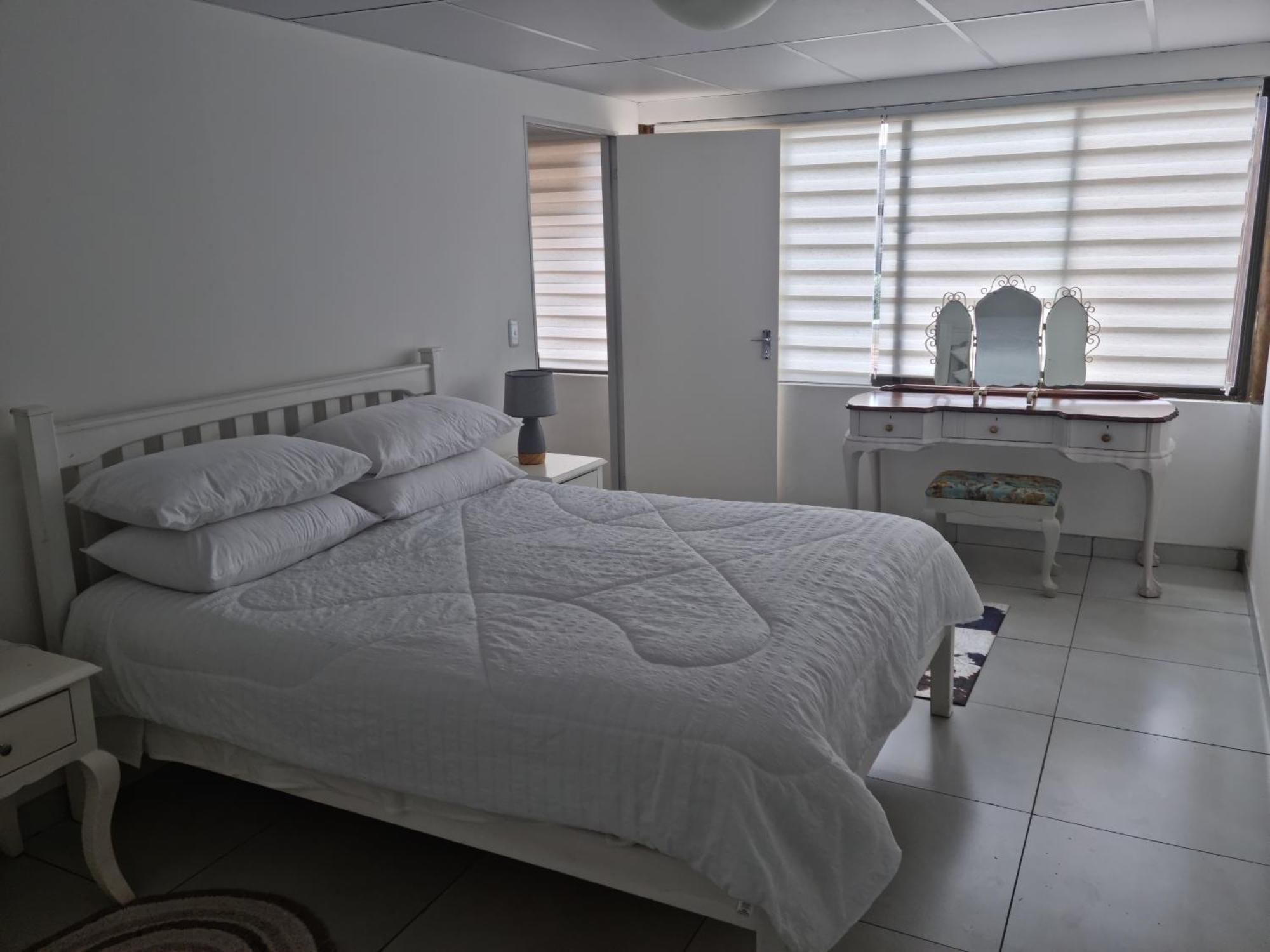 ואנדרביג'לפארק 12 On Vaal Drive Guesthouse מראה חיצוני תמונה