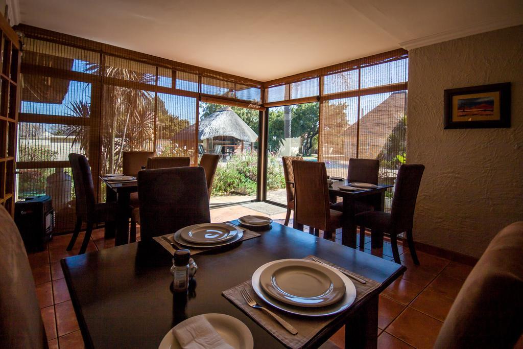 ואנדרביג'לפארק 12 On Vaal Drive Guesthouse מראה חיצוני תמונה