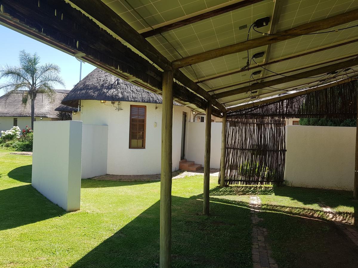 ואנדרביג'לפארק 12 On Vaal Drive Guesthouse מראה חיצוני תמונה
