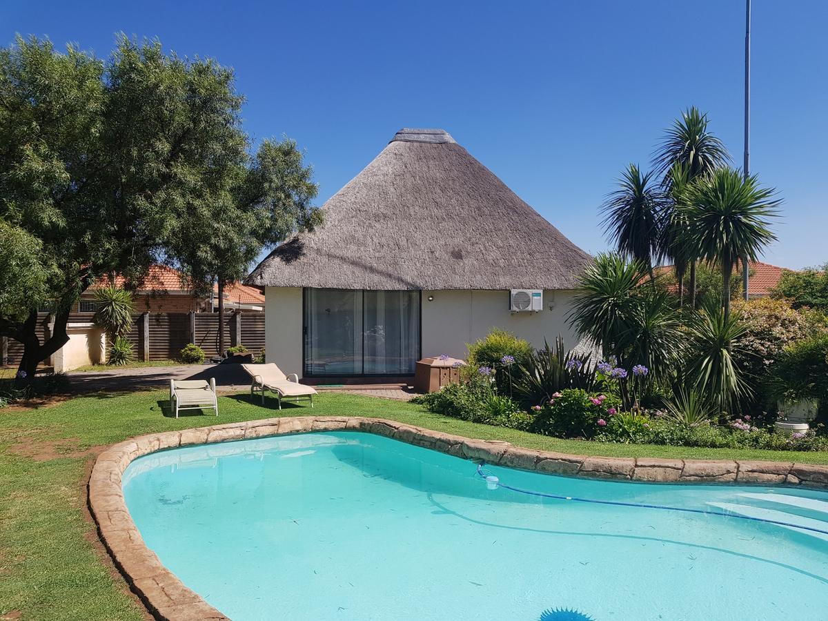 ואנדרביג'לפארק 12 On Vaal Drive Guesthouse מראה חיצוני תמונה