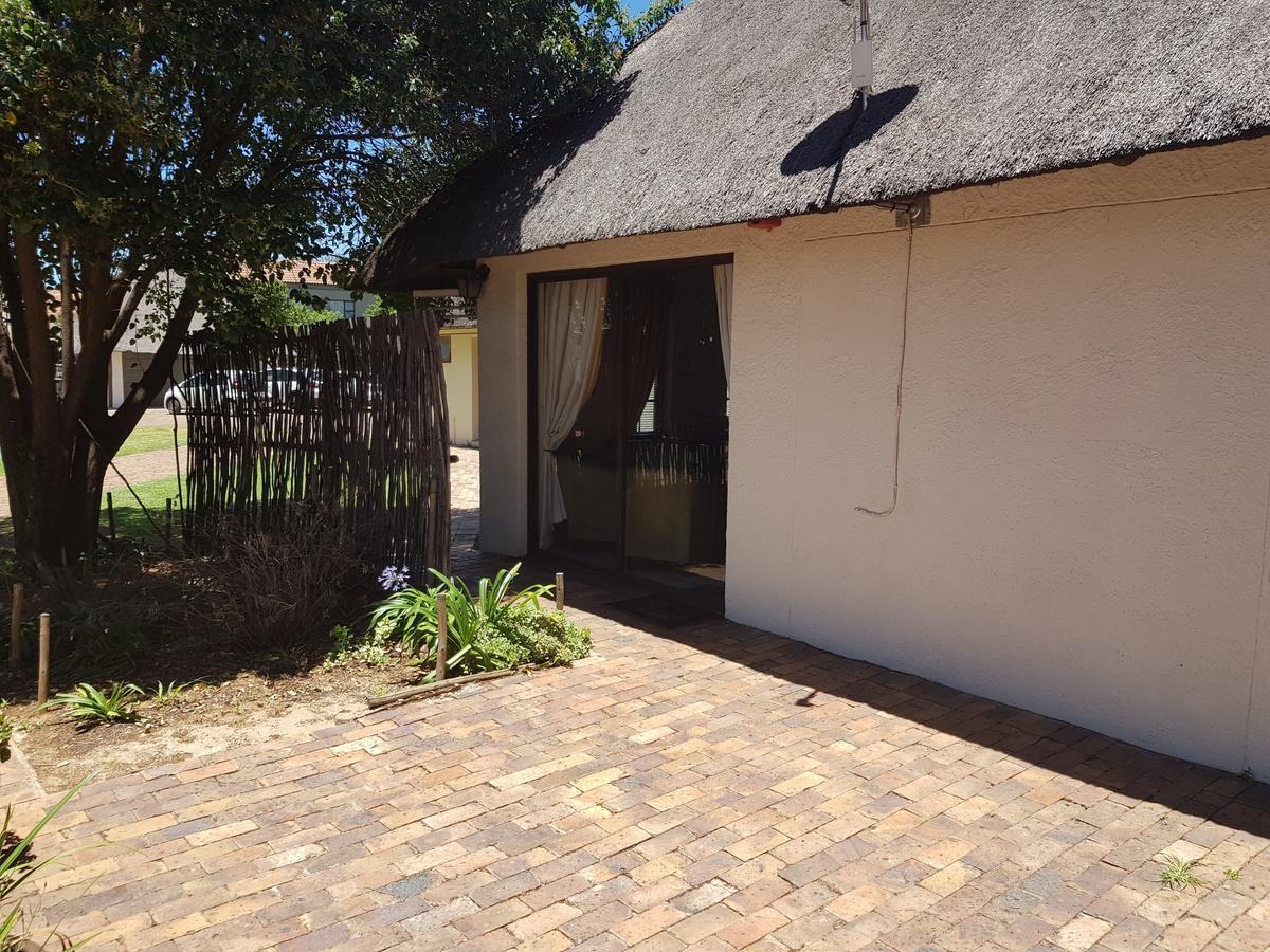 ואנדרביג'לפארק 12 On Vaal Drive Guesthouse מראה חיצוני תמונה