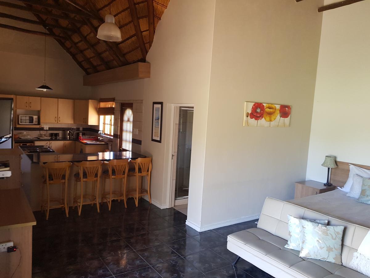 ואנדרביג'לפארק 12 On Vaal Drive Guesthouse מראה חיצוני תמונה
